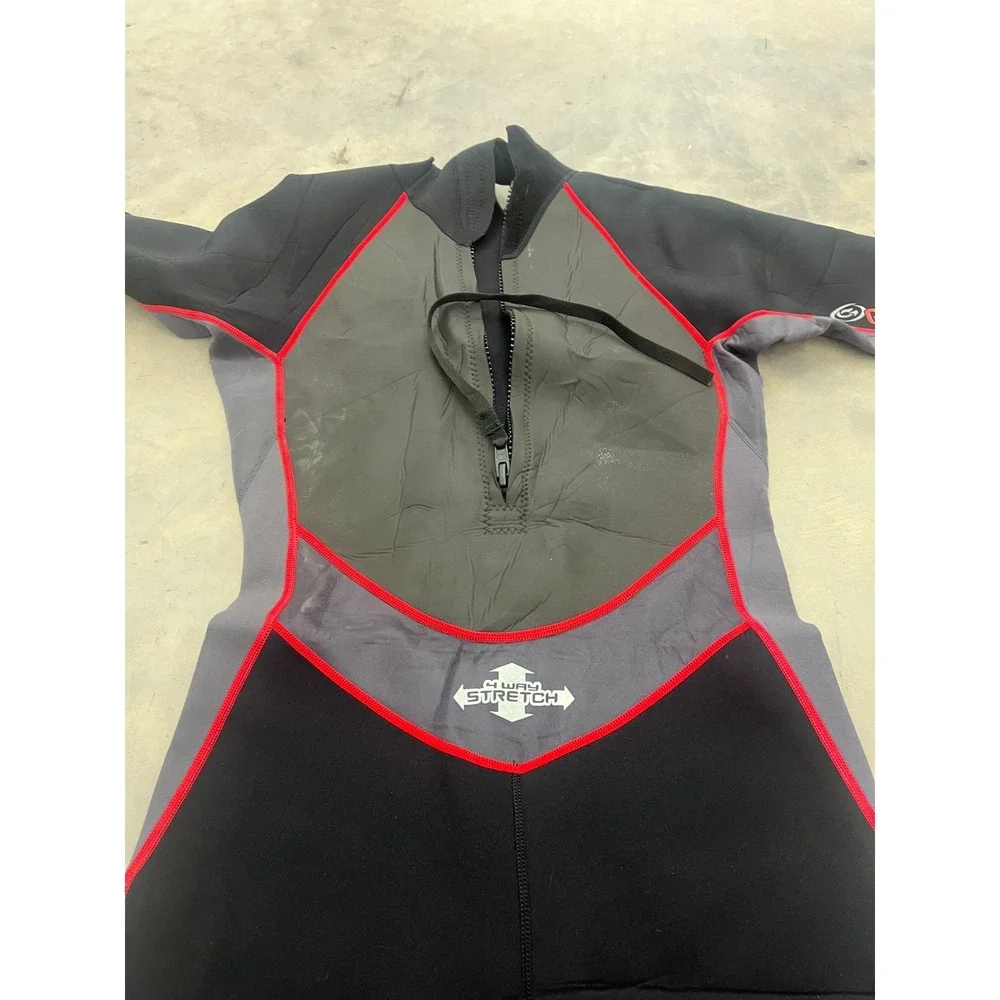 Gotcha Titanium 2.2 Shorty Wetsuit Mens XL Multi Neoprene 4-Way Stretch Swimwear